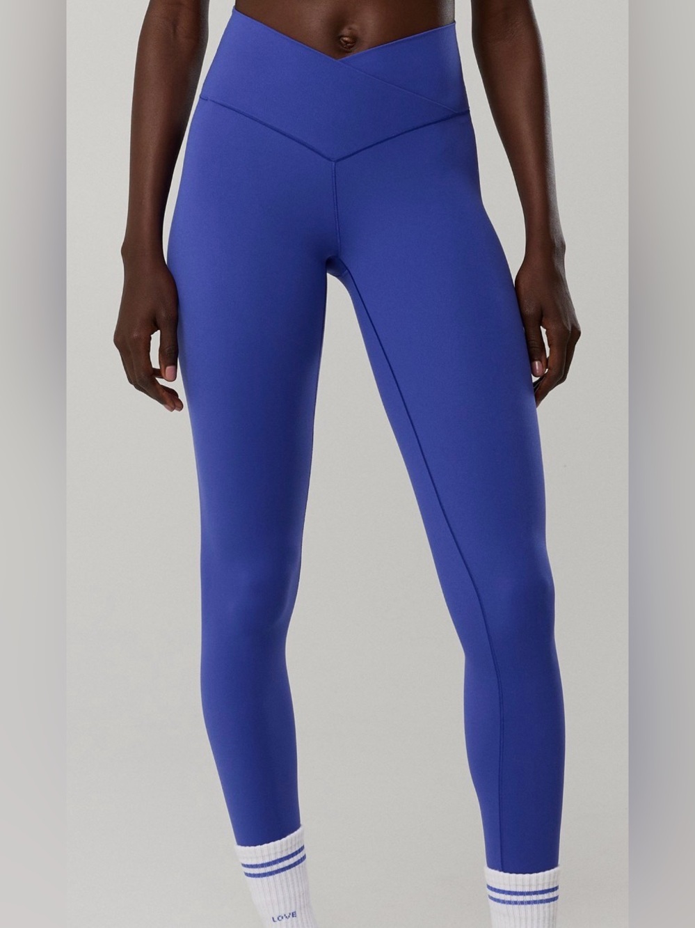 ⭐️ AERIE Cross waist leggings